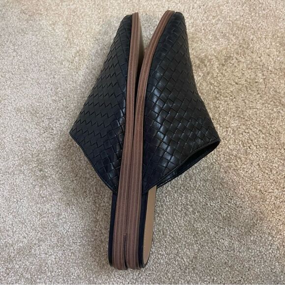 Marc Fisher Size 9.5 Slide Mules Weaved Black - Picture 12 of 13